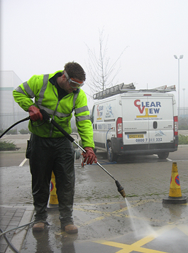 Clearview Window Cleaners - Pressure washing and steam cleaning